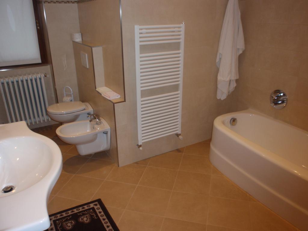 B&B Ca Tunin Tirano Chambre photo